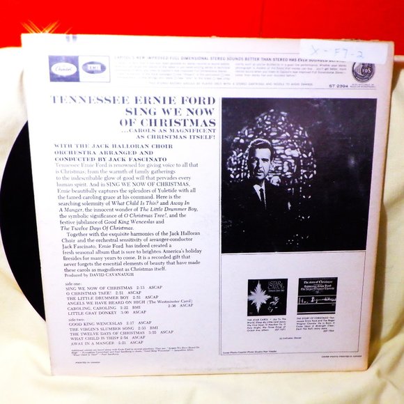~~~ TENNEESSEE ERNIE FORD ~~~ Sing We Now of CHRISTMAS - Picture 2 of 2